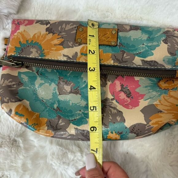 Patricia Nash First Bloom Valerie Leather Fold-Over Clutch Wristlet